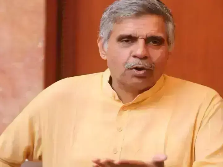 The alliance was not discussed in the Congress meeting, Sandeep Dixit said AAP is mindless, so what should I do