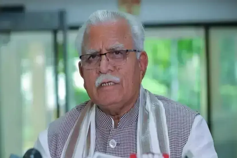 Major administrative reshuffle in Haryana, 16 IAS and 8 HCS officers transferred Major administrative reshuffle in Haryana, 16 IAS and 8 HCS officers transferred