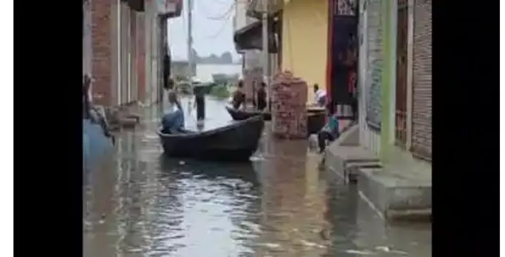 कानपुर देहात में 4 गांवों का कटा संपर्क, गंगा में आ गई बाढ़