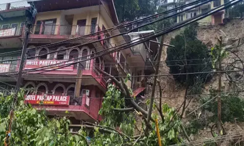 рд╣рд┐рдорд╛рдЪрд▓ рдФрд░ рдЙрддреНрддрд░рд╛рдЦрдВрдб рддреНрд░рд╛рд╕рджреА: рд╣рдо рдкреНрд░рдХреГрддрд┐ рдХреЛ рдорд╛рд░ рд░рд╣реЗ рд╣реИрдВ, рд╡реЛ рд╣рдореЗрдВ рдорд╛рд░ рд░рд╣реА рд╣реИ рд╣рд┐рдорд╛рдЪрд▓ рдФрд░ рдЙрддреНрддрд░рд╛рдЦрдВрдб рддреНрд░рд╛рд╕рджреА: рд╣рдо рдкреНрд░рдХреГрддрд┐ рдХреЛ рдорд╛рд░ рд░рд╣реЗ рд╣реИрдВ, рд╡реЛ рд╣рдореЗрдВ рдорд╛рд░ рд░рд╣реА рд╣реИ