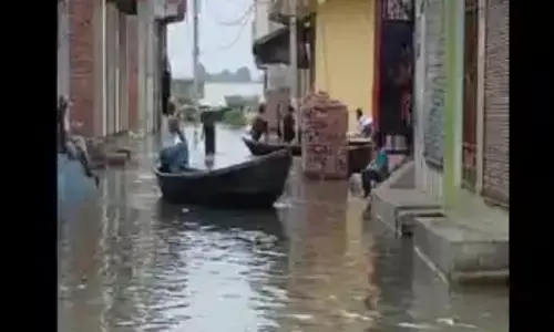 कानपुर देहात में 4 गांवों का कटा संपर्क, गंगा में आ गई बाढ़ कानपुर देहात में 4 गांवों का कटा संपर्क, गंगा में आ गई बाढ़