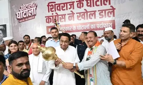 सिंधिया समर्थक वापस घर में, राजस्थान में गुजरात मॉडल मंत्रियों सहित पचास विधायकों  को बैठा सकता घर में! सिंधिया समर्थक वापस घर में, राजस्थान में गुजरात मॉडल मंत्रियों सहित पचास विधायकों  को बैठा सकता घर में!