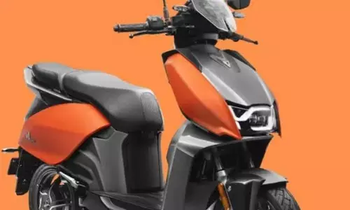 Vida V1 Pro इलेक्ट्रिक स्कूटर खरीदना अब हुआ और भी आसान जाने इसके फीचर्स और स्पेसिफिकेशन Vida V1 Pro इलेक्ट्रिक स्कूटर खरीदना अब हुआ और भी आसान जाने इसके फीचर्स और स्पेसिफिकेशन