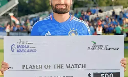 रिंकू सिंह ने टीम इंडिया के लिए अपने डेब्यू इनिंग में ही मैन ऑफ द मैच का खिताब जीता रिंकू सिंह ने टीम इंडिया के लिए अपने डेब्यू इनिंग में ही मैन ऑफ द मैच का खिताब जीता