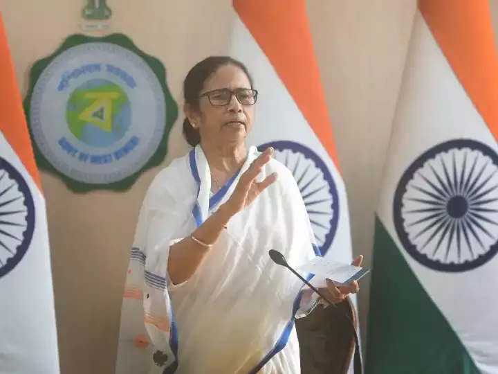 Mamata Banerjee lashed out at PM Modi, said the central government is targeting our people