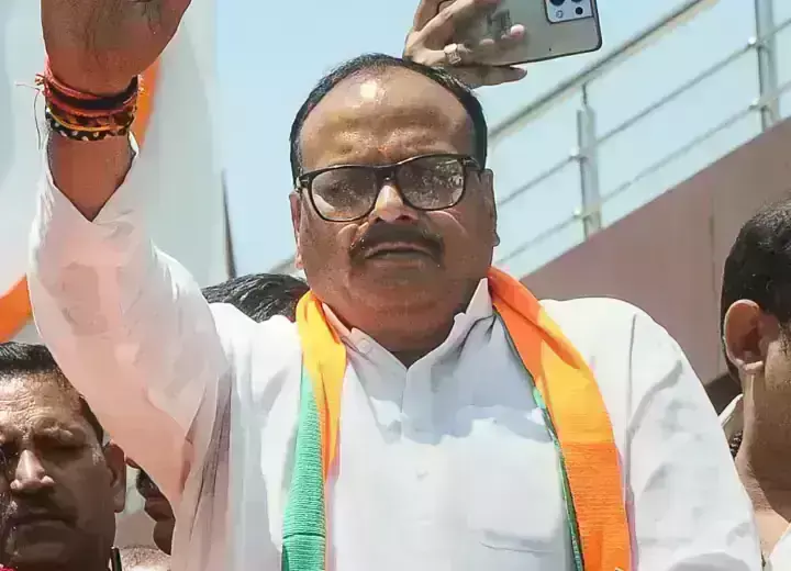 Deputy CM Brajesh Pathak praised PM Modi for Chandrayaan-3 Deputy CM Brajesh Pathak praised PM Modi for Chandrayaan-3