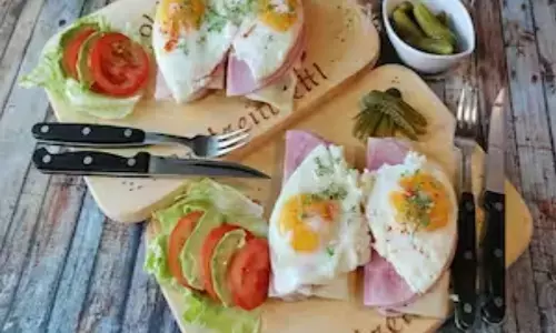 जाने भोजन का समय आपके संपूर्ण स्वास्थ्य को कैसे प्रभावित कर सकता है? जाने भोजन का समय आपके संपूर्ण स्वास्थ्य को कैसे प्रभावित कर सकता है?