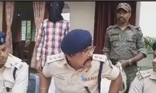 मुस्लिमो को फंसाने के लिए शिव मंदिर मे फेंका था मांस टुकड़ा.. पुलिस ने कर दिया खुलासा मुस्लिमो को फंसाने के लिए शिव मंदिर मे फेंका था मांस टुकड़ा.. पुलिस ने कर दिया खुलासा