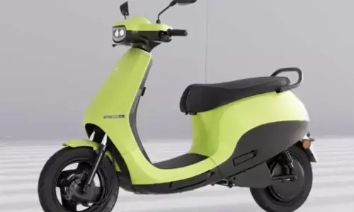 ओला एस1 एक्स बनाम सिंपल वन: जानिए आपके लिए सही विकल्प,यहां करें तुलना ओला एस1 एक्स बनाम सिंपल वन: जानिए आपके लिए सही विकल्प,यहां करें तुलना