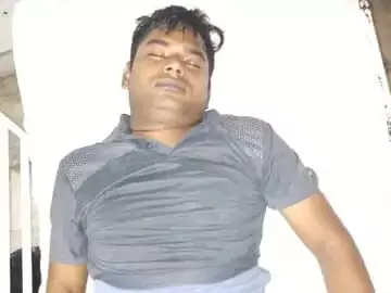 शामली के जधेड़ी गांव निवासी सिपाही नीरज कुमार की ड्यूटी के दौरान मौत, एसी के स्टैंड से लटका मिला शव,