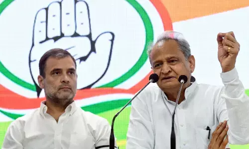 राहुल गांधी को लेकर अशोक गहलोत ने कर दिया बड़ा ऐलान! सियासी हड़कंप! राहुल गांधी को लेकर अशोक गहलोत ने कर दिया बड़ा ऐलान! सियासी हड़कंप!