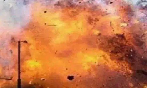 पश्चिम बंगाल में बड़ा हादसा : जगन्नाथपुर में पटाखा फैक्ट्री में हुआ धमाका, 6 लोगों की मौत पश्चिम बंगाल में बड़ा हादसा : जगन्नाथपुर में पटाखा फैक्ट्री में हुआ धमाका, 6 लोगों की मौत