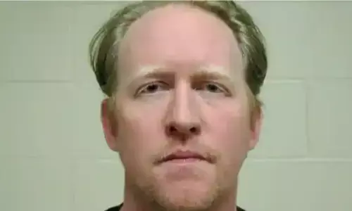 ओसामा बिन लादेन को मारने वाले पूर्व नेवी सील रॉबर्ट ओनील को टेक्सास में किया गया गिरफ्तार ओसामा बिन लादेन को मारने वाले पूर्व नेवी सील रॉबर्ट ओनील को टेक्सास में किया गया गिरफ्तार