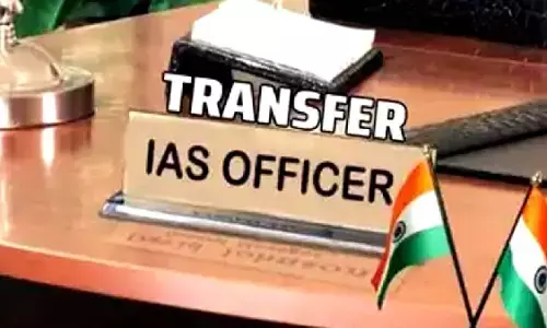 Once again a major administrative reshuffle in UP, 9 IAS officers transferred Once again a major administrative reshuffle in UP, 9 IAS officers transferred