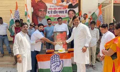 काग्रेंस कार्यकर्ताओं ने धूमधाम से मनाया पूर्व उपमुख्यमंत्री सचिन  पायलट का जन्मदिन  : रामकुमार तंवर