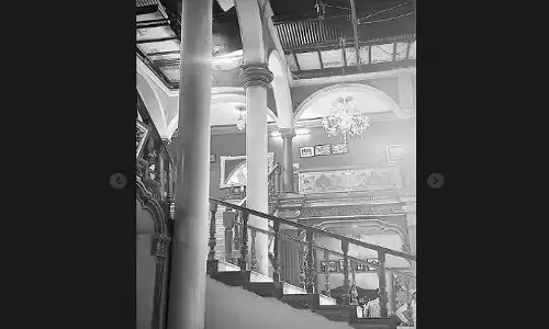 पुष्पा 2 की शुरु हुई शूटिंग, रश्मिका मंदाना ने सेट से शेयर की एक्सक्लूसिव फोटो पुष्पा 2 की शुरु हुई शूटिंग, रश्मिका मंदाना ने सेट से शेयर की एक्सक्लूसिव फोटो