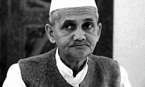 शास्त्रीजी की मौत का रहस्य .. शास्त्रीजी की मौत का रहस्य ..