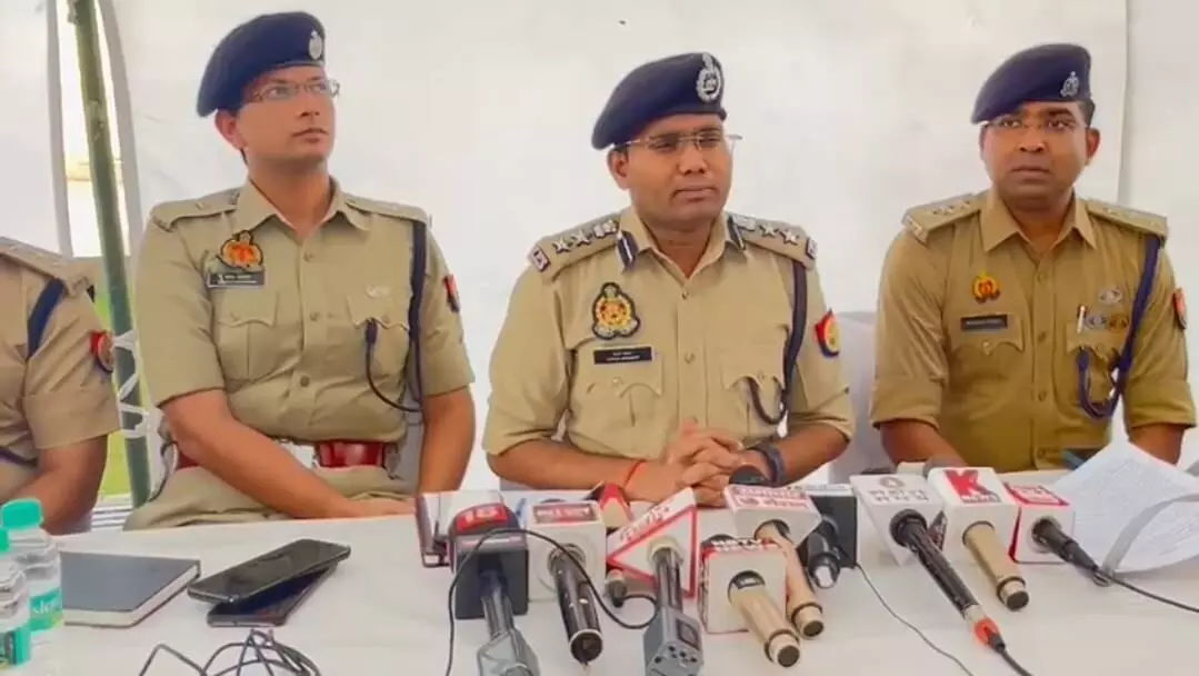Noida News : अंतरराज्यीय वाहन चोर गिरोह के आठ शातिर चोर गिरफ्तार,10 लग्ज़री कार बरामद