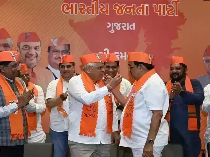 पीएम मोदी के जन्मदिन के बाद गुजरात में बीजेपी करेगी बड़ा बदलाव, लोकसभा चुनाव को लेकर तैयार होगी टीम पीएम मोदी के जन्मदिन के बाद गुजरात में बीजेपी करेगी बड़ा बदलाव, लोकसभा चुनाव को लेकर तैयार होगी टीम