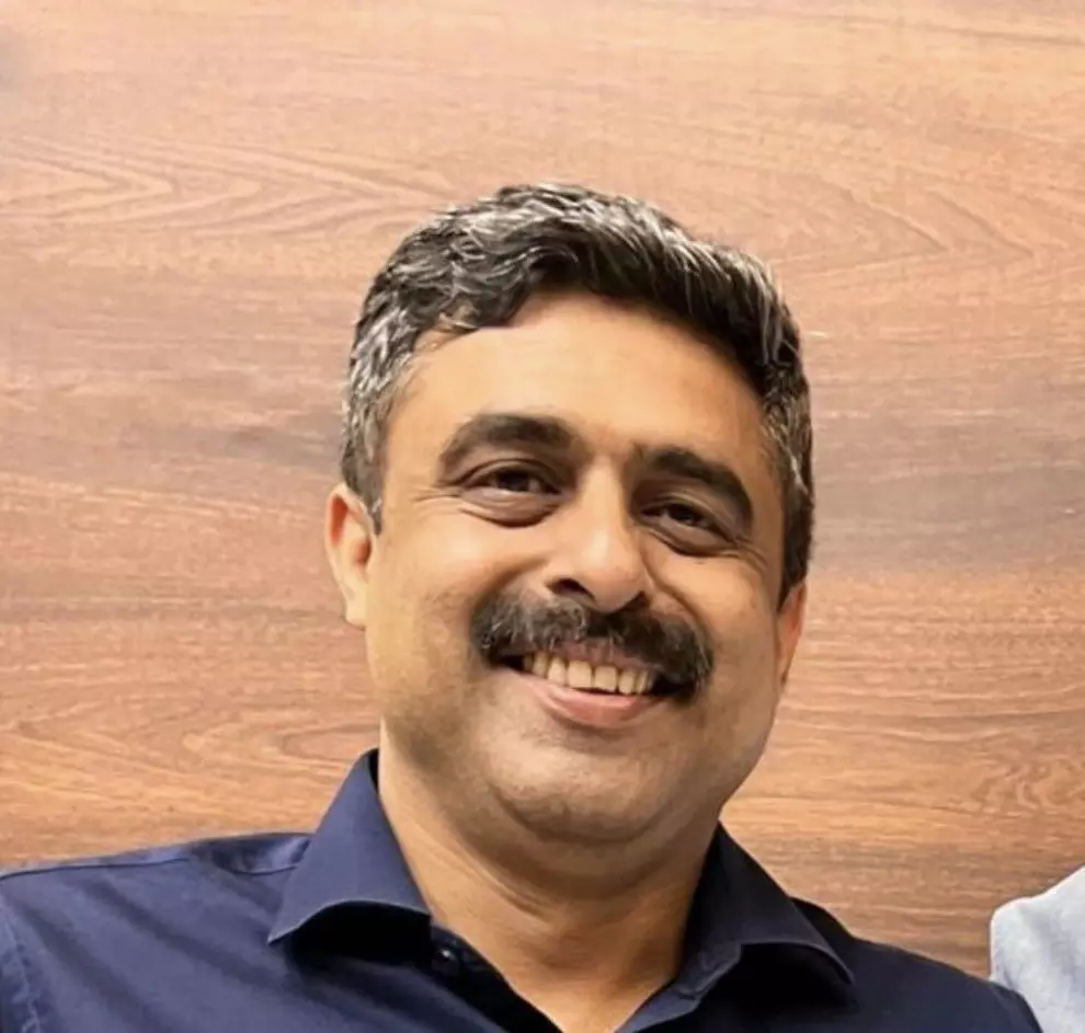 ज़ी मीडिया नेटवर्क के डिजिटल एडिटर मनोज माथुर का निधन ज़ी मीडिया नेटवर्क के डिजिटल एडिटर मनोज माथुर का निधन