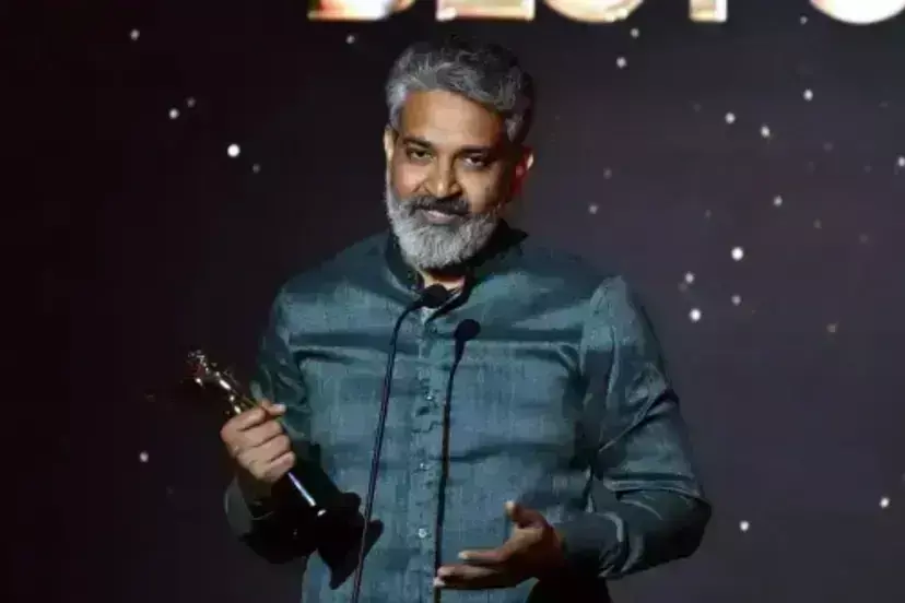 ‘दादा साहेब फाल्के’ की बायोपिक लेकर आ रहें है बाहुबली डायरेक्टर राजमौली ‘दादा साहेब फाल्के’ की बायोपिक लेकर आ रहें है बाहुबली डायरेक्टर राजमौली