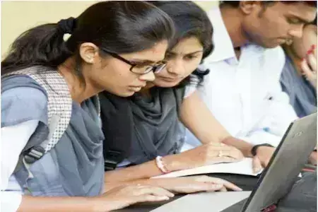 Students appearing in UP Board Exam, if there is a mistake in registration, get it rectified soon Students appearing in UP Board Exam, if there is a mistake in registration, get it rectified soon