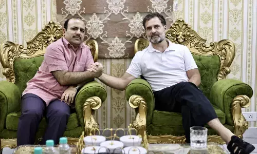 राहुल गांधी ने बसपा सांसद दानिश अली से की मुलाकात, बोले- नफ़रत के बाज़ार में मोहब्बत की दुकान राहुल गांधी ने बसपा सांसद दानिश अली से की मुलाकात, बोले- नफ़रत के बाज़ार में मोहब्बत की दुकान