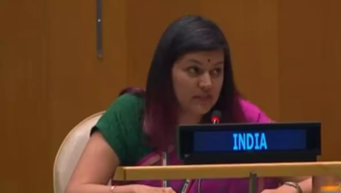 भारत का पाक को UN में करारा जवाब, कहा- अवैध कब्जे वाले इलाके खाली करे पाकिस्तान, 6/11 के दोषियों पर एक्शन ले भारत का पाक को UN में करारा जवाब, कहा- अवैध कब्जे वाले इलाके खाली करे पाकिस्तान, 6/11 के दोषियों पर एक्शन ले
