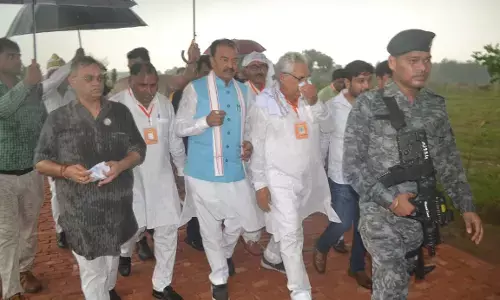 शामली पहुंचे डिप्टी सीएम केशव प्रसाद मौर्या शामली पहुंचे डिप्टी सीएम केशव प्रसाद मौर्या