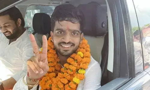 DUSU चुनाव परिणाम : ABVP की बल्ले, केंद्रीय पैनल के 4 पदों में से 3 लगे हाथ तो 1 पर NSUI की जीत! DUSU चुनाव परिणाम : ABVP की बल्ले, केंद्रीय पैनल के 4 पदों में से 3 लगे हाथ तो 1 पर NSUI की जीत!