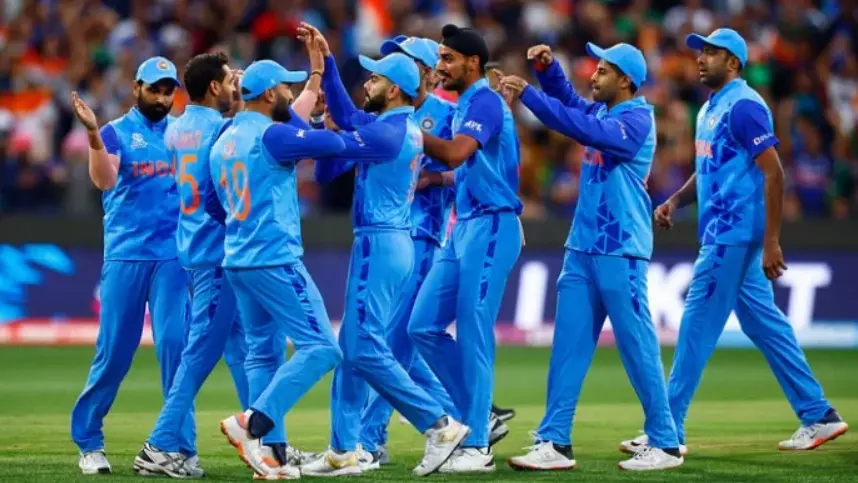 World Cup 2023: टीम इंडिया में आखिरी मिनट में हुआ बड़ा बदलाव, इस धुरंधर गेंदबाज को मिला मौका, उड़ेगी विरोधी टीम की नींद