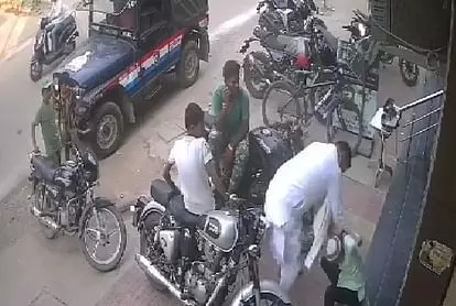 Public bullying in Kanpur innocent boy beaten in front of police Akhilesh Yadav taunts