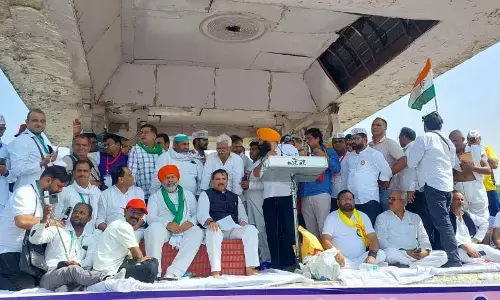 रामलीला मैदान में कश्मीर से लेकर  कन्याकुमारी से आये लाखों शिक्षक व कर्मचारियों का उमड़ा जनसैलाब, 2024 में चलेगा वोट फॉर OPS - विजय कुमार बंधु रामलीला मैदान में कश्मीर से लेकर  कन्याकुमारी से आये लाखों शिक्षक व कर्मचारियों का उमड़ा जनसैलाब, 2024 में चलेगा वोट फॉर OPS - विजय कुमार बंधु