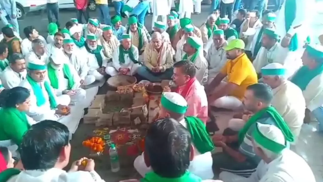 भारतीय किसान यूनियन के गाजीपुर बॉर्डर (किसान क्रांति गेट) पर किया हवन