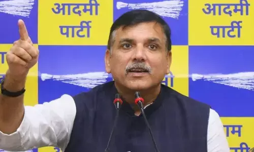 आप सांसद संजय सिंह की बढ़ी मुश्किलें, ईडी ने घर पे मारी छापेमारी आप सांसद संजय सिंह की बढ़ी मुश्किलें, ईडी ने घर पे मारी छापेमारी