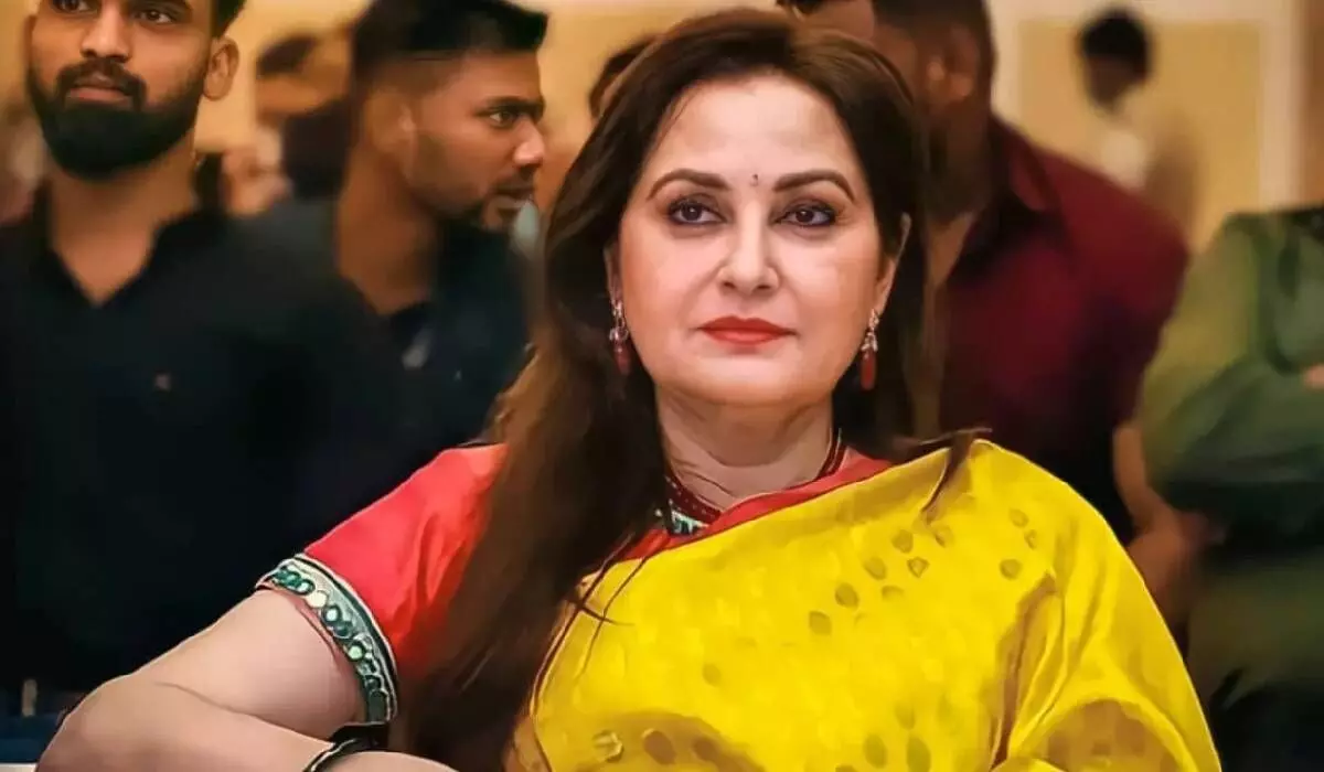 Special MP MLA Court issues bailable warrant against former MP Jayaprada