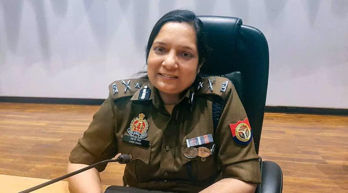 गौतमबुद्धनगर : पुलिस आयुक्त सीपी लक्ष्मी सिंह ने छः एसीपी के किए तबादले, देखिए- लिस्ट गौतमबुद्धनगर : पुलिस आयुक्त सीपी लक्ष्मी सिंह ने छः एसीपी के किए तबादले, देखिए- लिस्ट