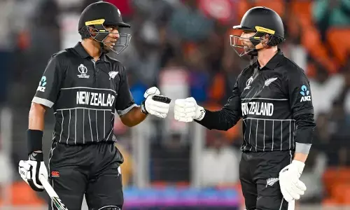 World Cup ENGvNZ : वर्ल्ड कप का धमाकेदार आगाज...न्यूजीलैंड ने इंग्लैंड को बुरी तरह रौंदा