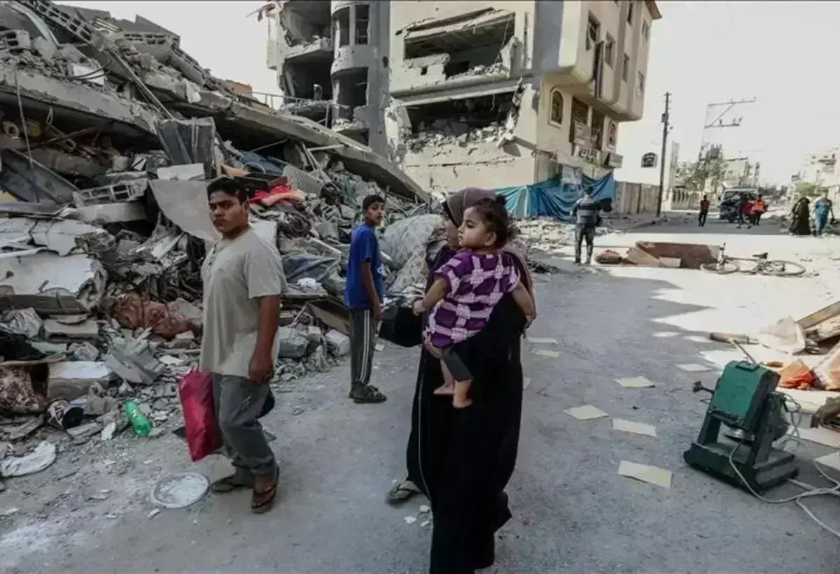 इजराइल ने फिलिस्तीनियों को दी चेतावनी, 24 घंटे में उत्तरी गाजा खाली करने को कहा इजराइल ने फिलिस्तीनियों को दी चेतावनी, 24 घंटे में उत्तरी गाजा खाली करने को कहा