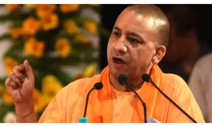 सीएम योगी ने नवनियुक्त प्रधानाचार्यों को बाटें नियुक्ति पत्र, साथ ही प्रदेशों के स्कूलों को लेकर कह दी बड़ी बात, जानें यहां