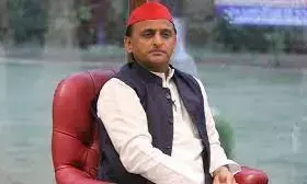 Akhilesh Yadav will go to Deoria today and meet the victims families. Akhilesh Yadav will go to Deoria today and meet the victims families.