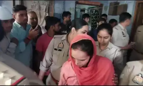 निर्दय सौतेली मां ने बेटे को पहुंचा मौत के घाट, पत्थर से शव को बांधकर सेफ्टी टैंक मे लगाया ठिकाने निर्दय सौतेली मां ने बेटे को पहुंचा मौत के घाट, पत्थर से शव को बांधकर सेफ्टी टैंक मे लगाया ठिकाने