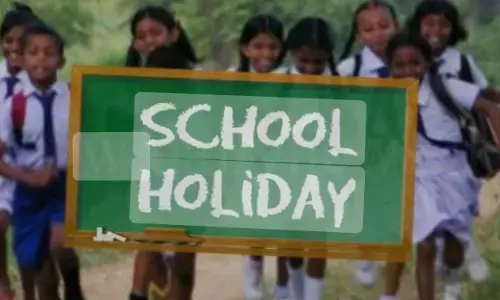 UP News: यूपी के इन जिलों में 28 को रहेगी छुट्टी, जानिए लिस्ट में कौन कौन से जिले हैं शामिल UP News: यूपी के इन जिलों में 28 को रहेगी छुट्टी, जानिए लिस्ट में कौन कौन से जिले हैं शामिल