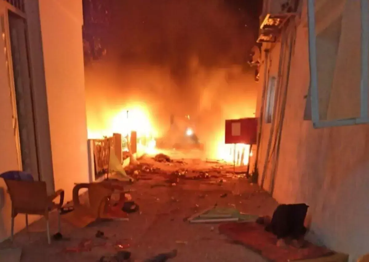 गाजा अस्पताल में बम अटैक, 500 लोगों की हुई मौत, हमास ने लगाया इज़रायल पर आरोप