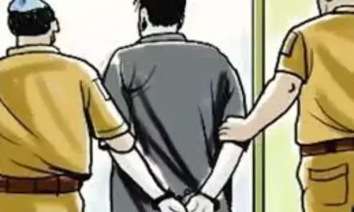 UP News: गोरखपुर में फर्जी FIR करवाने वाले गिरोह का हुआ खुलासा, बिहार का रहने वाला है सरगना UP News: गोरखपुर में फर्जी FIR करवाने वाले गिरोह का हुआ खुलासा, बिहार का रहने वाला है सरगना
