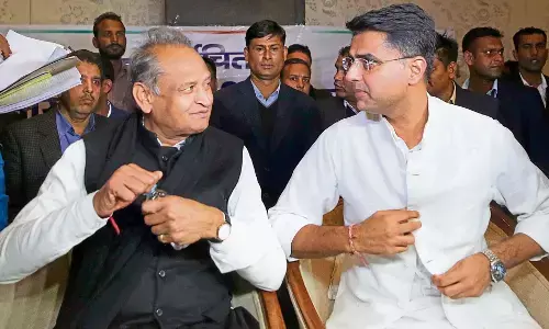 Rajasthan Congress Candidate List: कांग्रेस ने जारी की पहली लिस्ट, शोक गहलोत सरदारपुरा से, टोंक से सचिन पायलट Rajasthan Congress Candidate List: कांग्रेस ने जारी की पहली लिस्ट, शोक गहलोत सरदारपुरा से, टोंक से सचिन पायलट