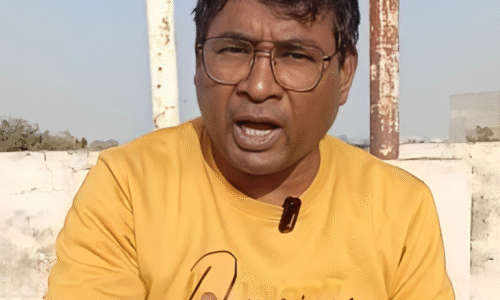 Allahabad University professor made indecent remarks; FIR lodged, problems may increase Allahabad University professor made indecent remarks; FIR lodged, problems may increase