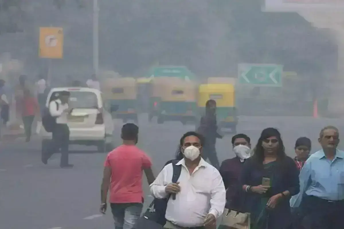 दिल्ली में AQI 300 के पार! एक्शन में आई केजरीवाल सरकार, कहा- दशहरे पर पटाखों पर होगा प्रतिबन्ध दिल्ली में AQI 300 के पार! एक्शन में आई केजरीवाल सरकार, कहा- दशहरे पर पटाखों पर होगा प्रतिबन्ध