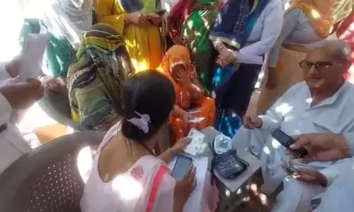 मोदीनगर तहसील के भनेड़ा गांव में दो महीने में बुखार से कई लोग बीमार! अब तक 500 लोग हो चुके बीमार! मोदीनगर तहसील के भनेड़ा गांव में दो महीने में बुखार से कई लोग बीमार! अब तक 500 लोग हो चुके बीमार!