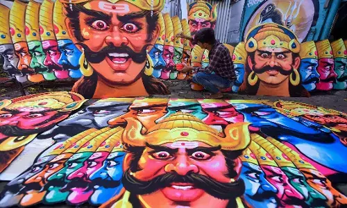 Vijayadashami : राष्ट्रपति, पीएम मोदी, राहुल गांधी ने दी विजयादशमी की शुभकामनाएं, देश को दिया ये संदेश Vijayadashami : राष्ट्रपति, पीएम मोदी, राहुल गांधी ने दी विजयादशमी की शुभकामनाएं, देश को दिया ये संदेश